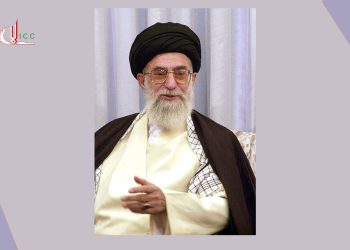 Ayatullah Khamenei: Wanita adalah Sumber Ketenangan Keluarga