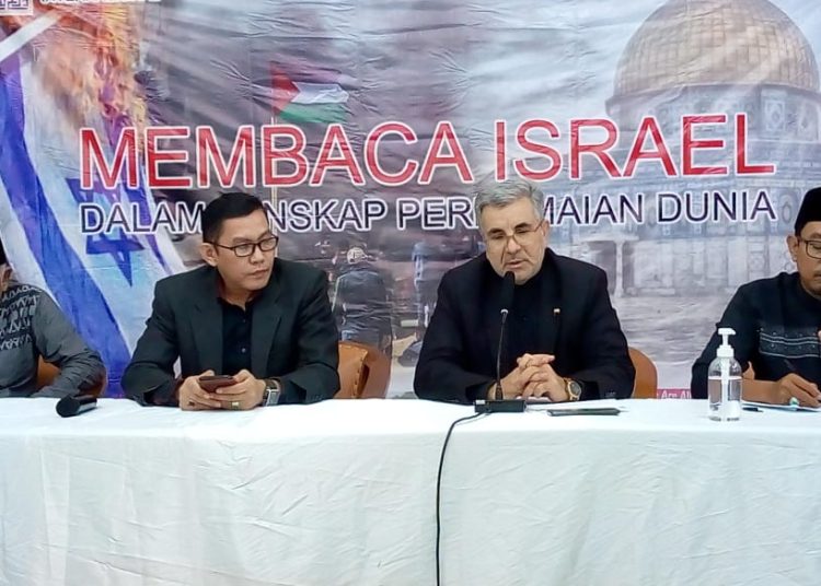 MEMBACA ISRAEL DALAM LANSKAP PERDAMAIAN DUNIA